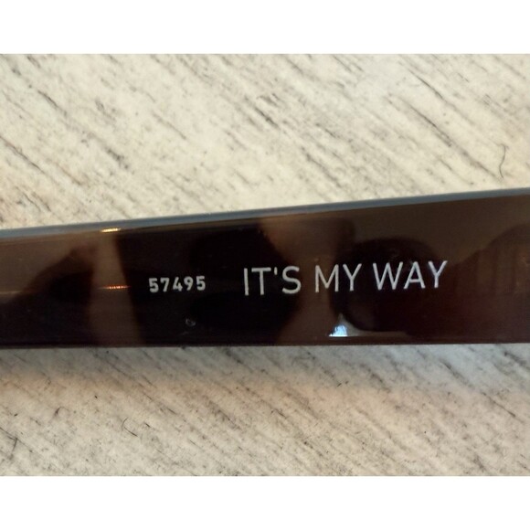 New Quay Australia It\'s My Way Oversized Cat Eye Sunglasses Tortoise Black Fade main image 7